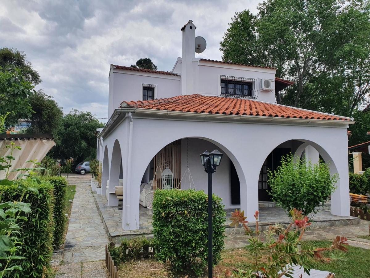 Villa Georgia Acharavi  Exterior photo